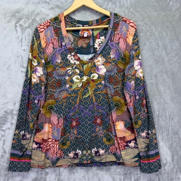 Johnny Was Womens Aran Flower Favorite Swing Tee Top Long Sleeve Medium V-Neck - Picture 2 of 14